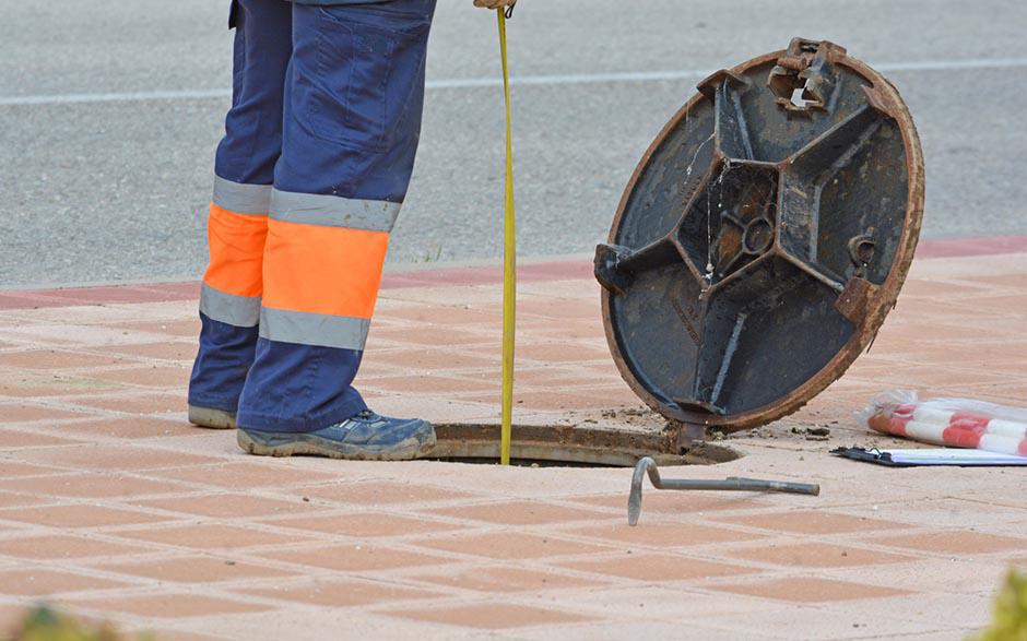 déboucher les wc avec une bouteille Le Kremlin-Bicêtre
